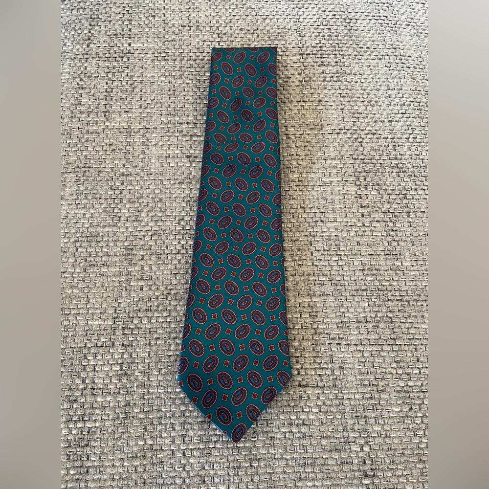 Strathmore Green Neck Tie Adult Mens Paisley 100% Silk